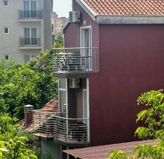 Markovic Apartmani Becici