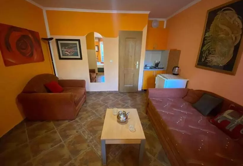 Markovic Apartmani Becici