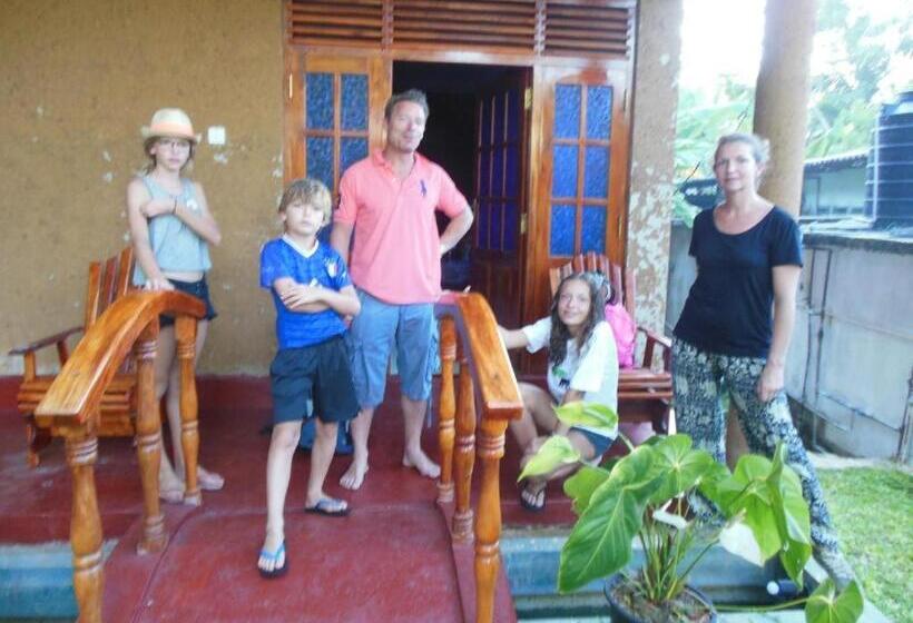 Пансион Natural Holiday