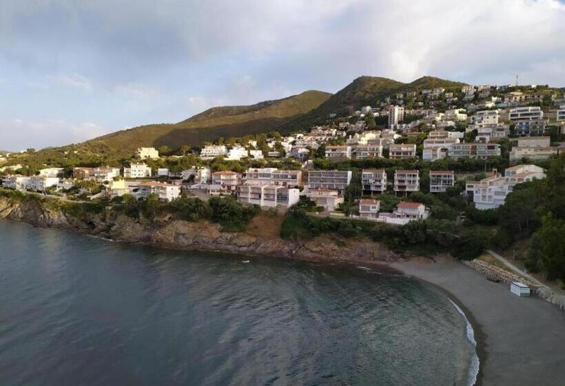 پانسیون Santa Parascheva Can Pau