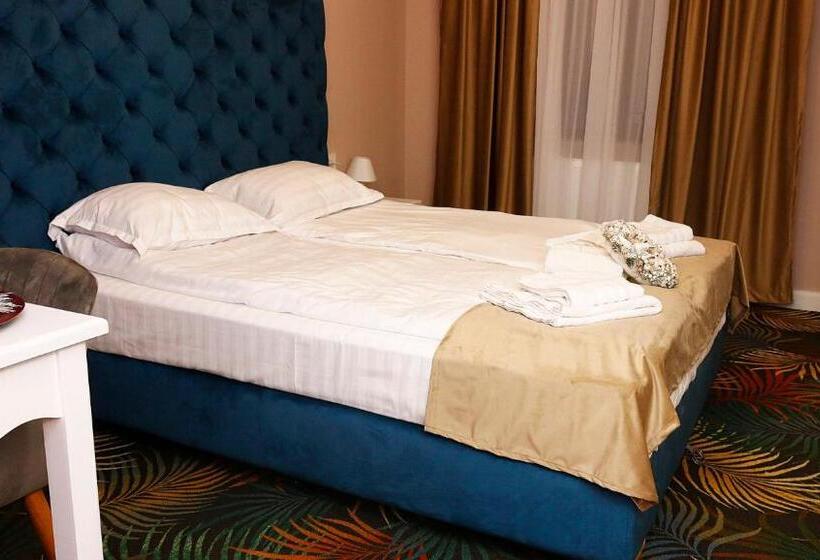 Pensiunea Pink House Runcu