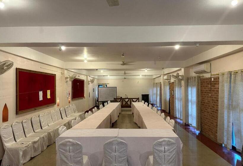 River Park International Resort