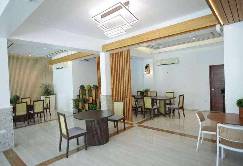 Asaricha Tropical Beach Resort