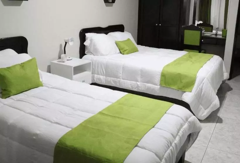 هتل América Heredia