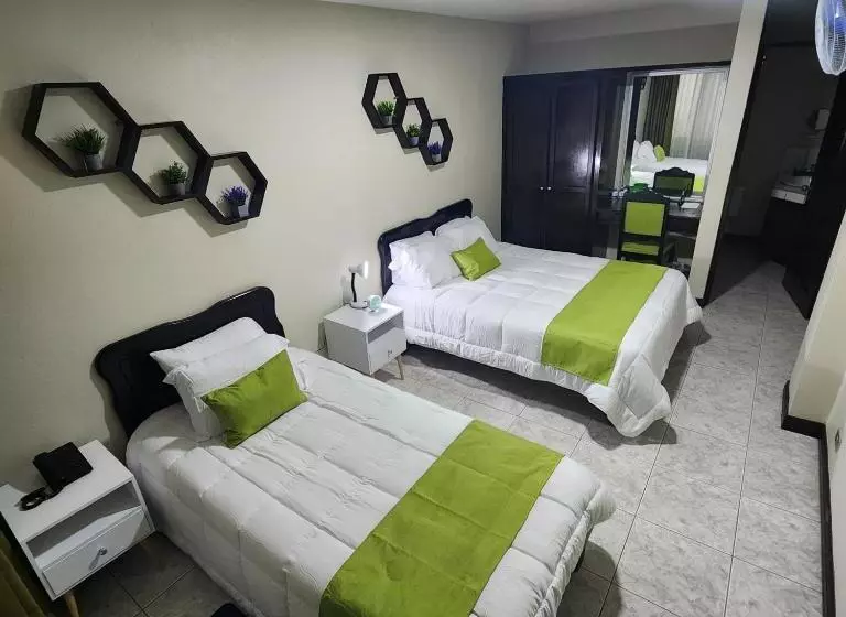 هتل América Heredia