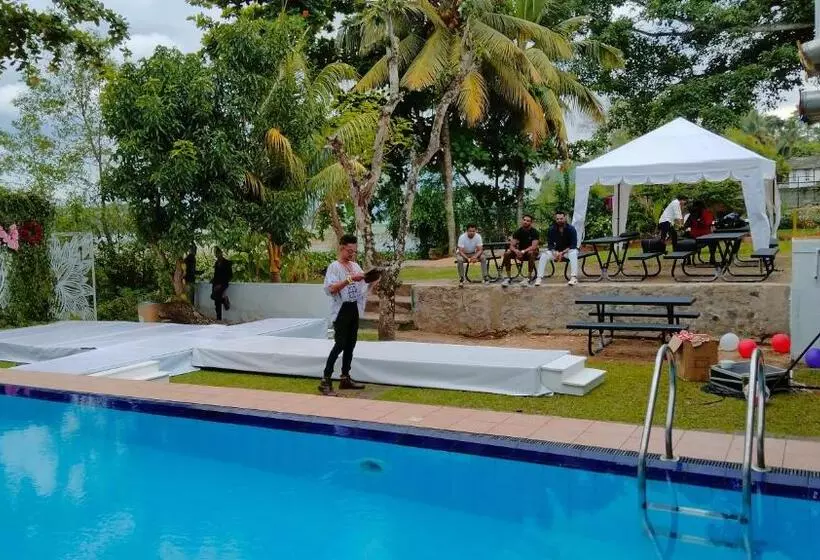 ホテル Aquila By Bolgoda Holiday Resort