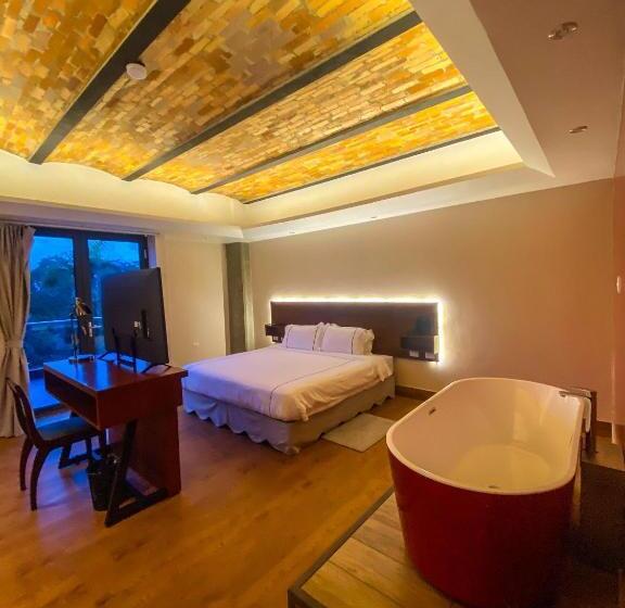 هتل De Turistas Iquitos