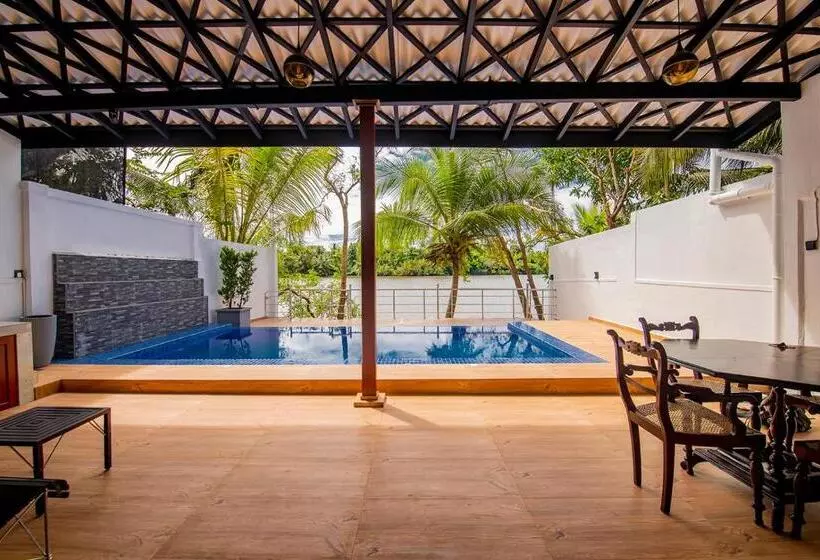 ホテル Moon River Villa