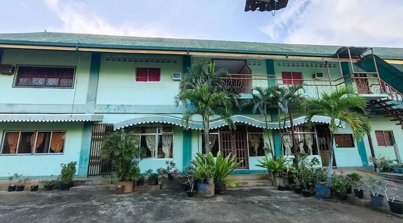 هتل Oyo 1038 William Hearts Pension