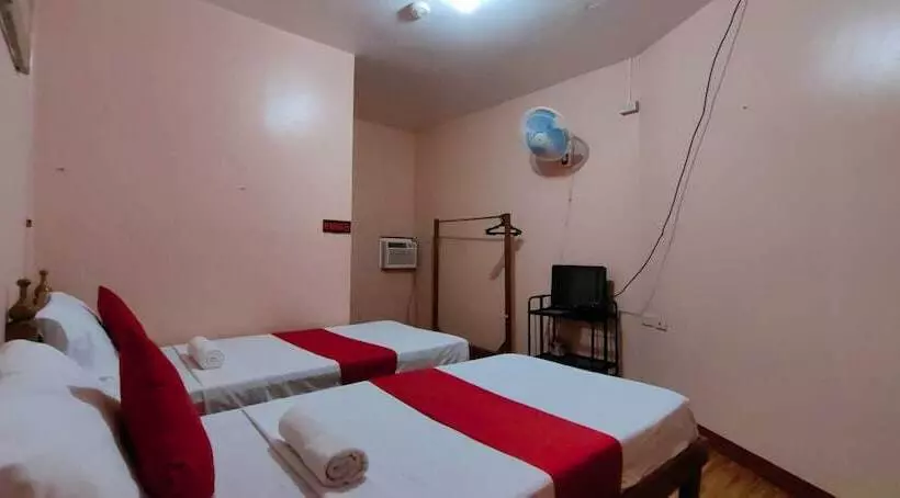 هتل Oyo 1038 William Hearts Pension