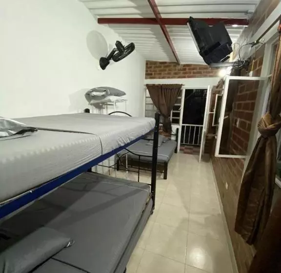 ホテル Piscina Macaliz
