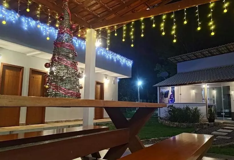 Hotelli Pousada Jardim De Pedras