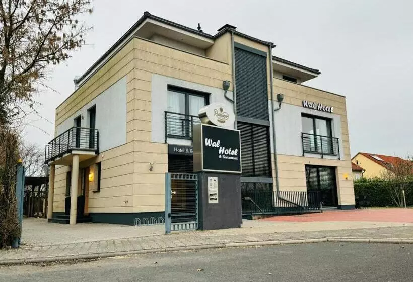 Hotel Wal