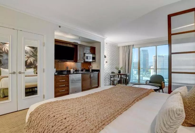 Jewel Suite W/balcony Mgm Signature  23rd Floor Strip View