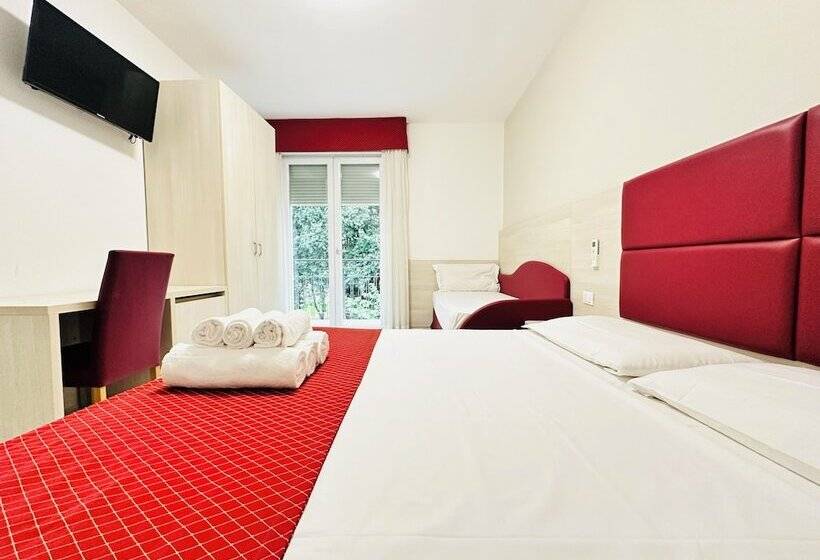 پانسیون Dream Hub