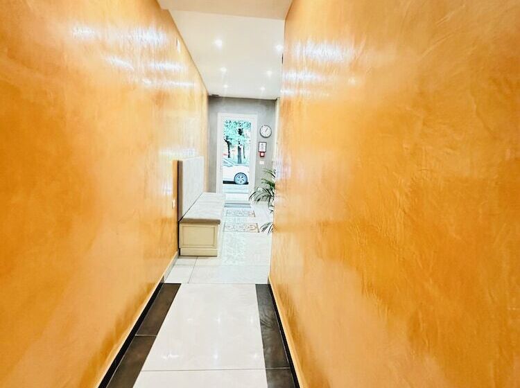 پانسیون Dream Hub