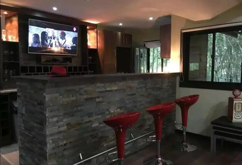 ペンション Hostal Y Cabañas Puerto Pucon