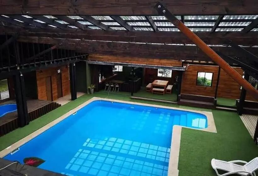 ペンション Hostal Y Cabañas Puerto Pucon