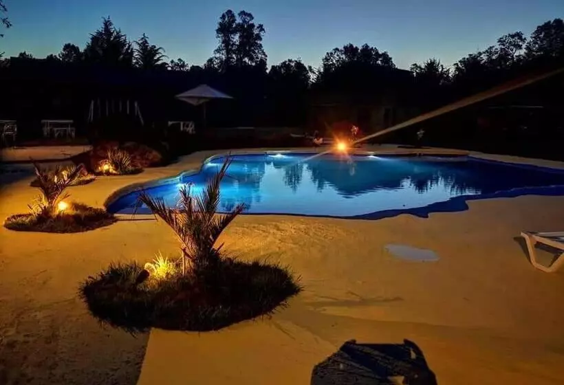 ペンション Hostal Y Cabañas Puerto Pucon