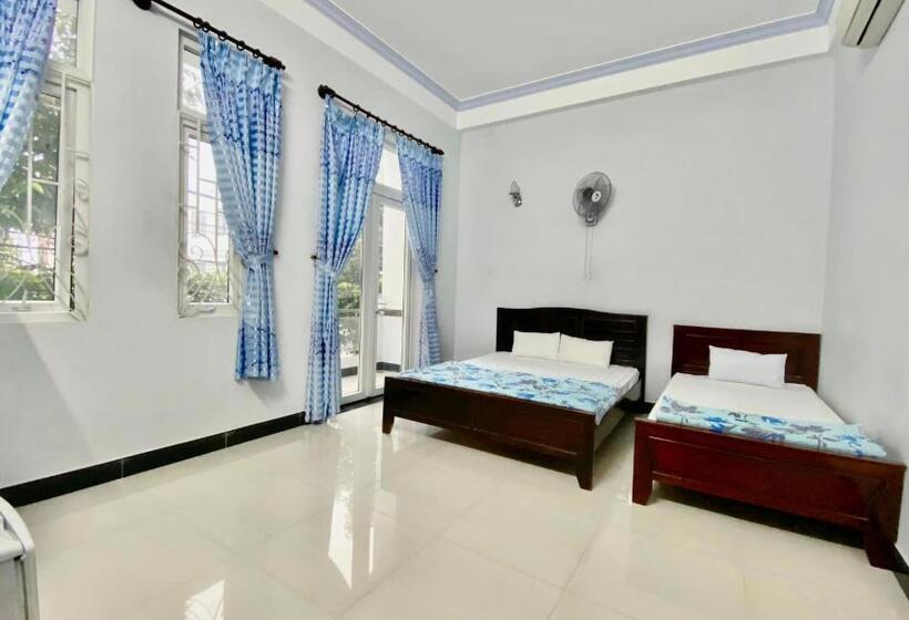 پانسیون Nhà Nghỉ Hương Trang