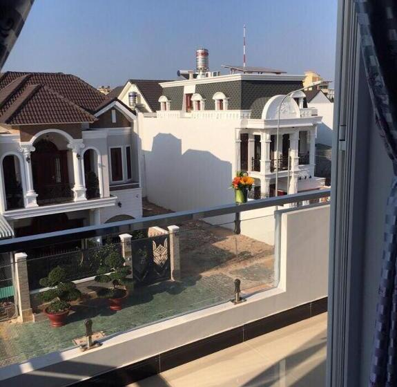 پانسیون Nhà Nghỉ Hương Trang