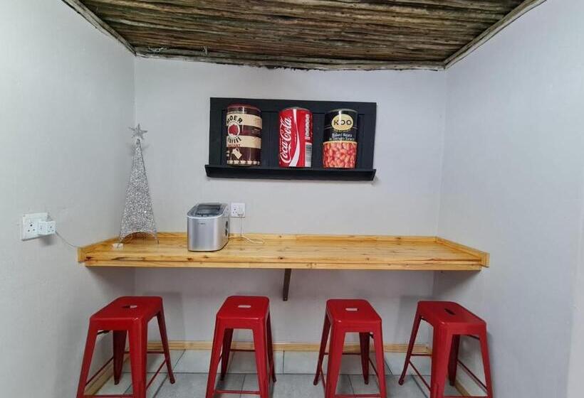 Пансион Serval Guest House