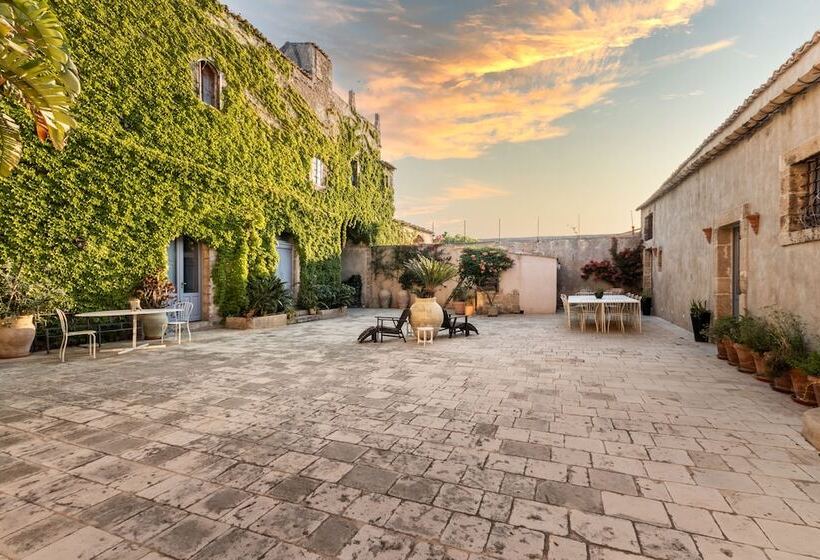אתר נופש Masseria Costanza, Vendicari Retreat