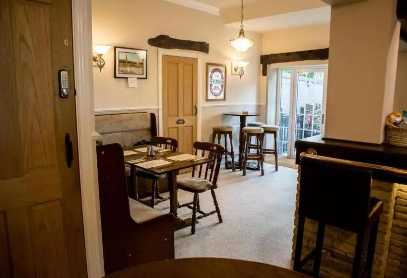 The Rose Bed And Breakfast