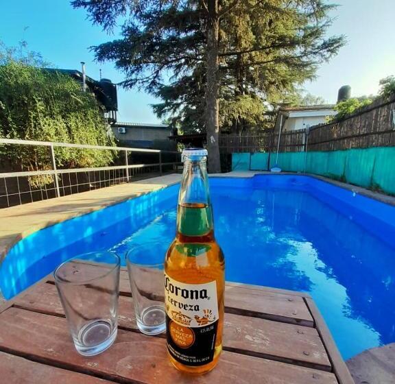 ユースホステル Cabañas De Mora