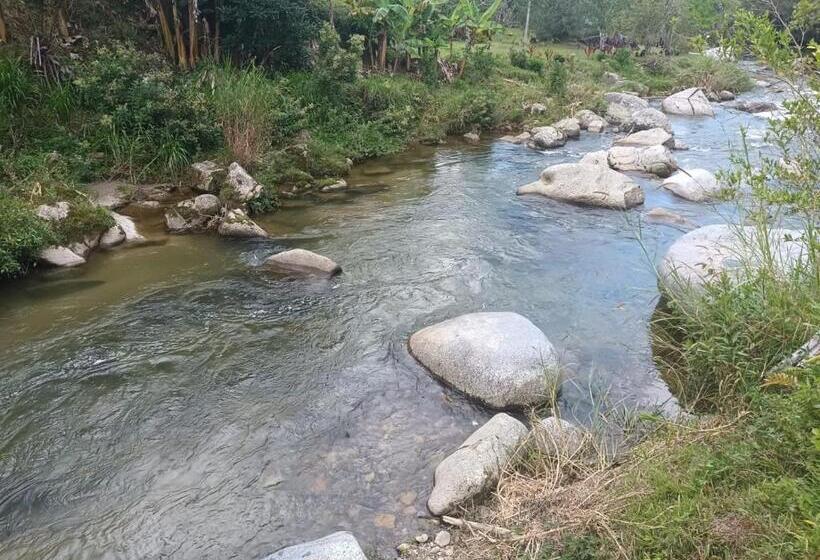 Bed and Breakfast Hospedaje Marin