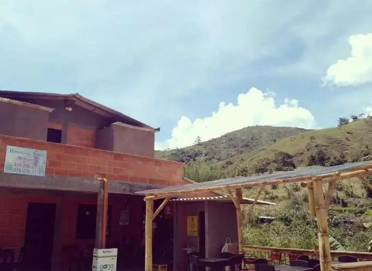 ベッドアンドブレックファースト Hospedaje Marin