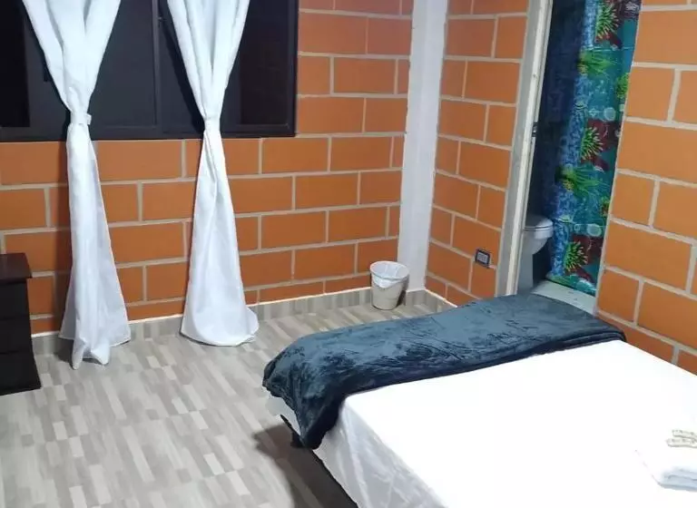 ベッドアンドブレックファースト Hospedaje Marin