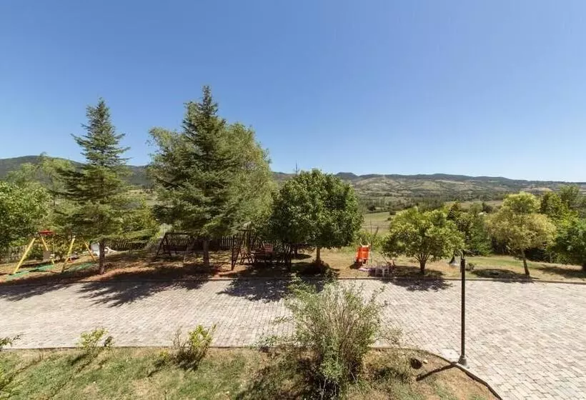 ベッドアンドブレックファースト La Loggia