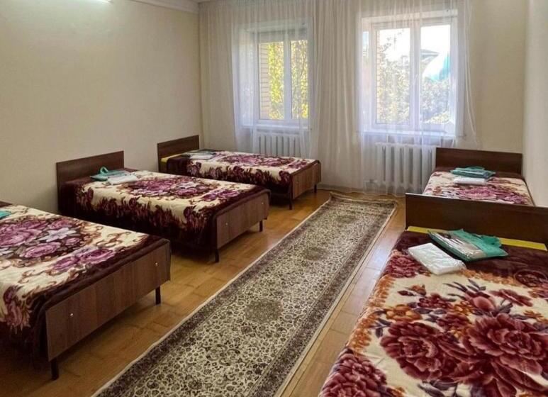 تختخواب و صبحانه Sezim