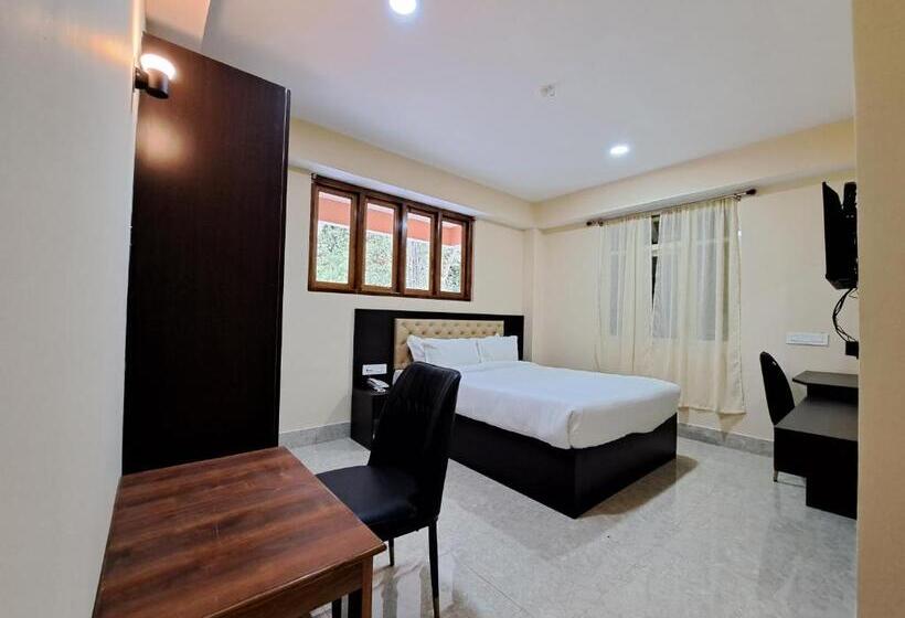 Nocleg ze śniadaniem Snow White Retreat Hotel And Restaurant