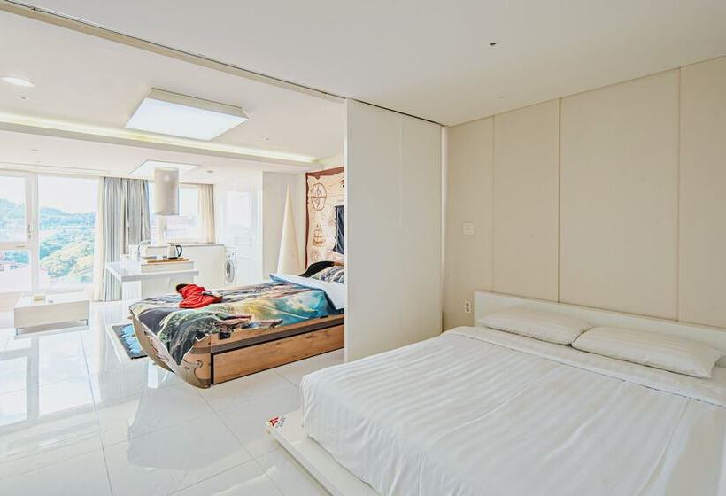 From H Oceanpalace Hotel Jeju