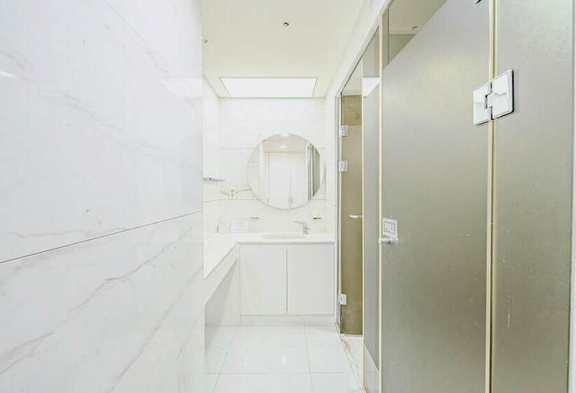 From H Oceanpalace Hotel Jeju