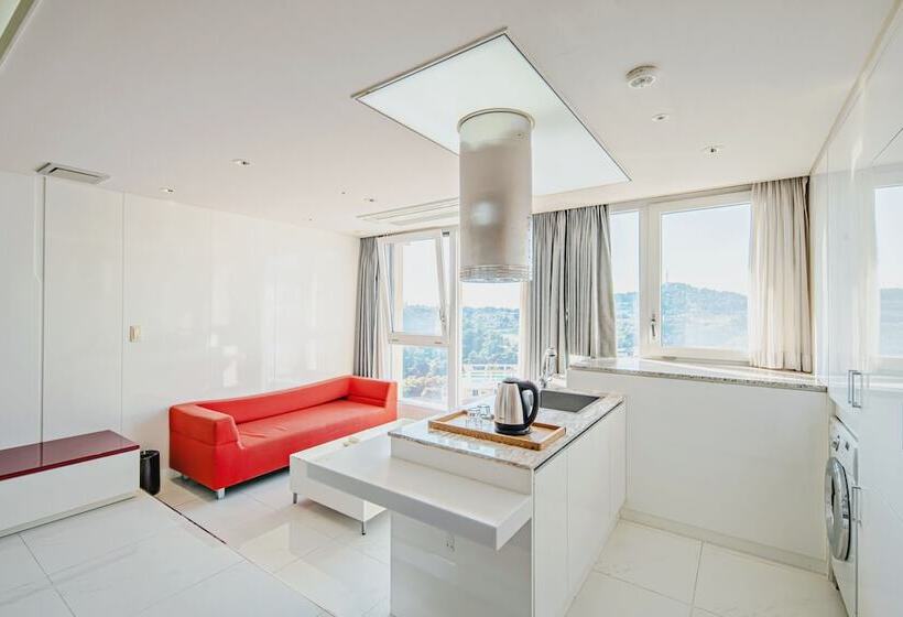 From H Oceanpalace Hotel Jeju