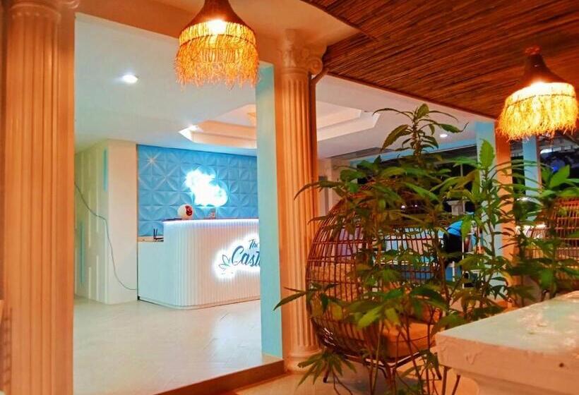 هتل Castaway S 420