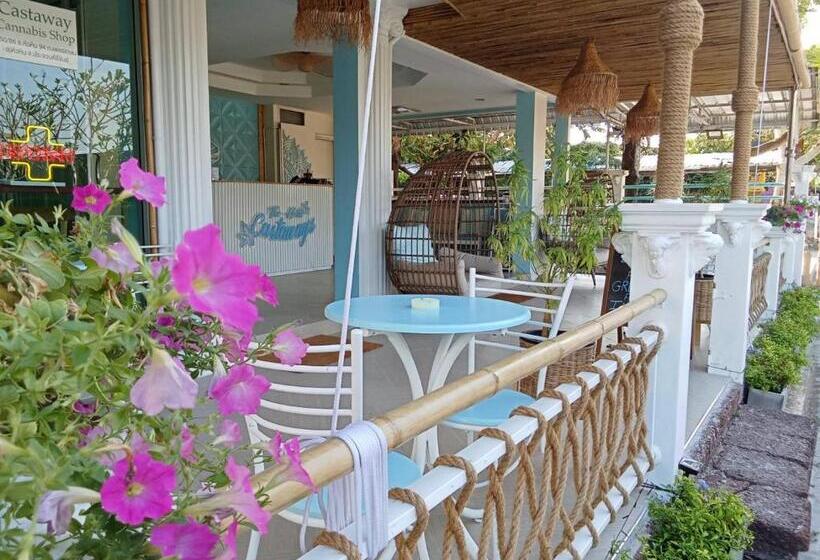 هتل Castaway S 420