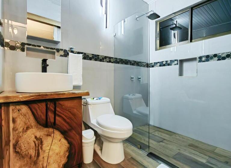 酒店 Contenedores Corporativos