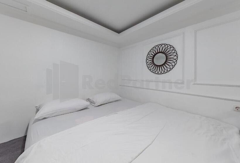 Hotel Jm Guest House Lamaran Redpartner