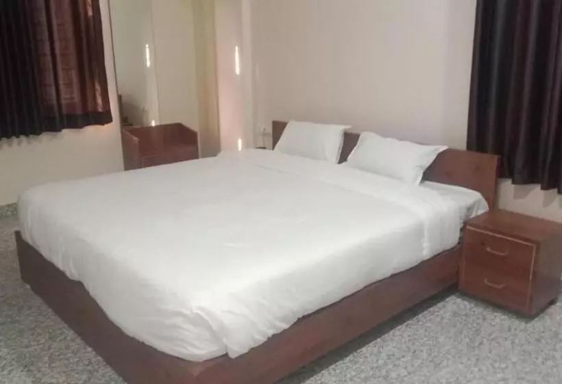 Hotel Pushkar Mountain Resort