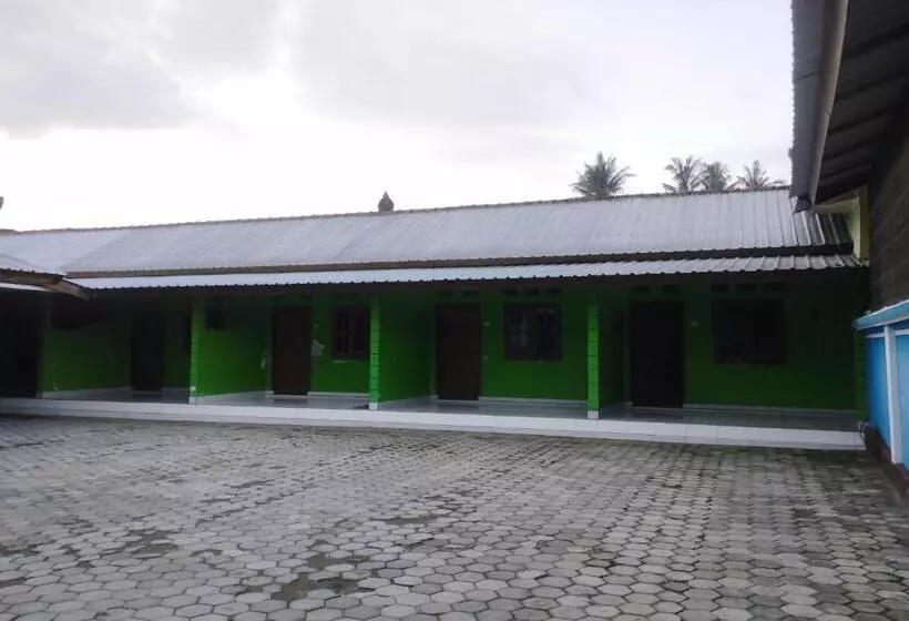 ホテル Spot On 93436 Penginapan Mekar Sari