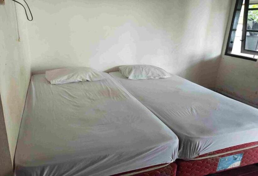 Otel Spot On 93436 Penginapan Mekar Sari