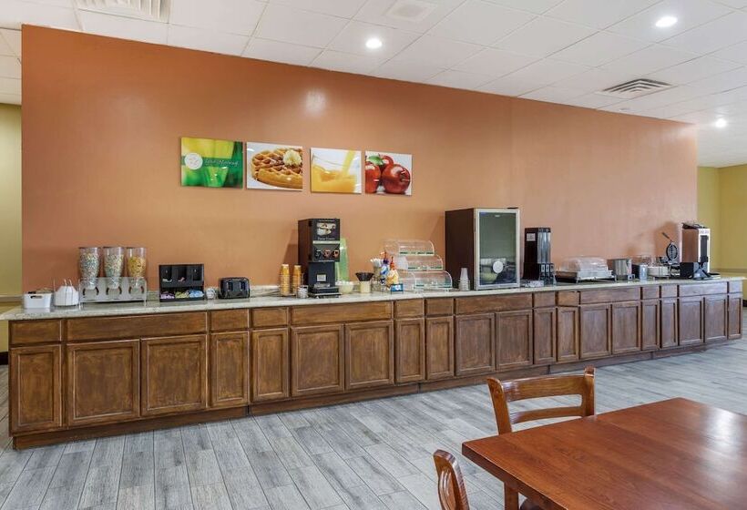 ホテル Suburban Studios Gainesville