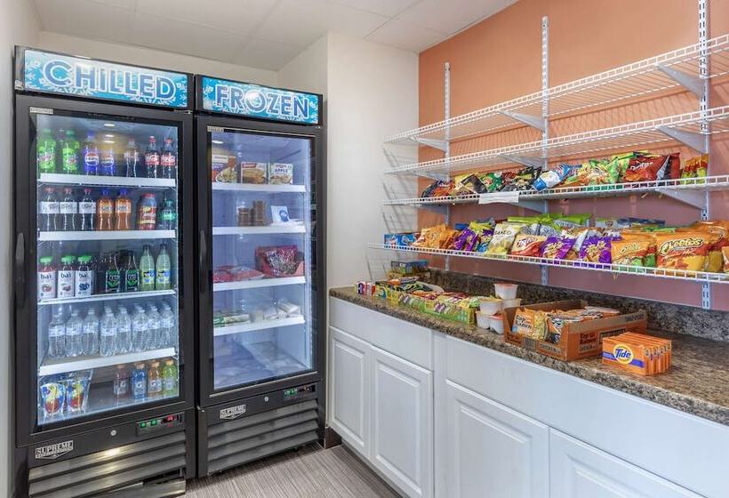 ホテル Suburban Studios Gainesville