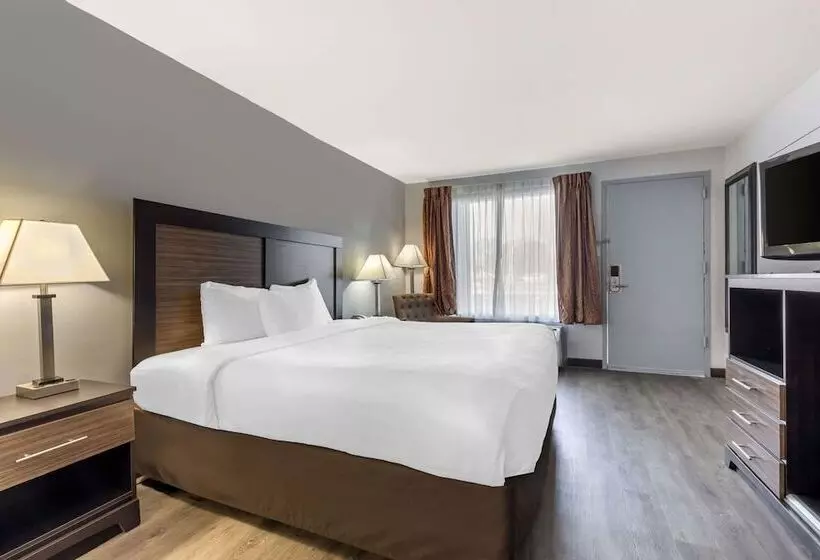 Hotelli Suburban Studios Gainesville