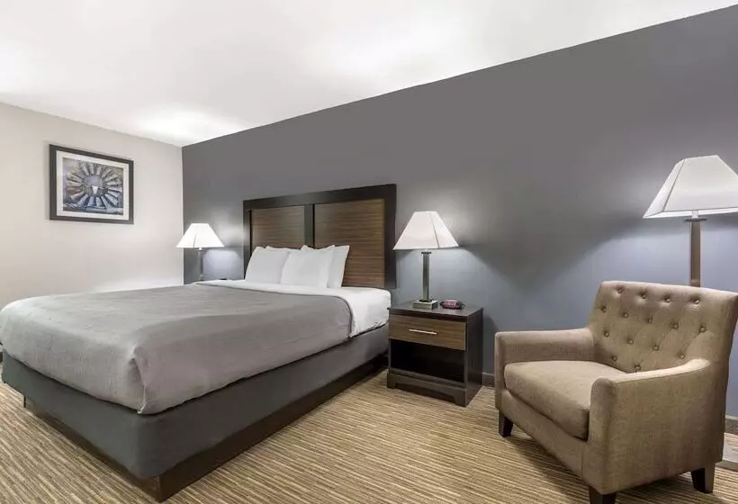 Hotelli Suburban Studios Gainesville