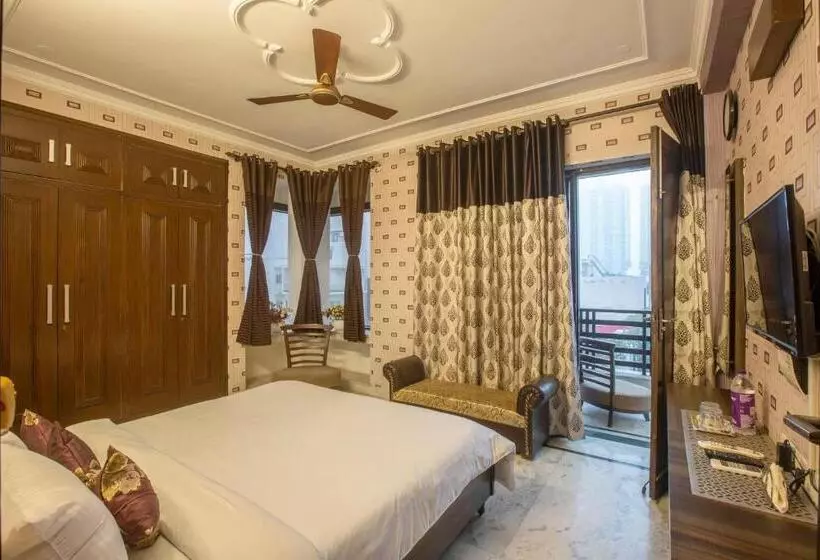 Hotelli The Sunrise View   Corporate Stay